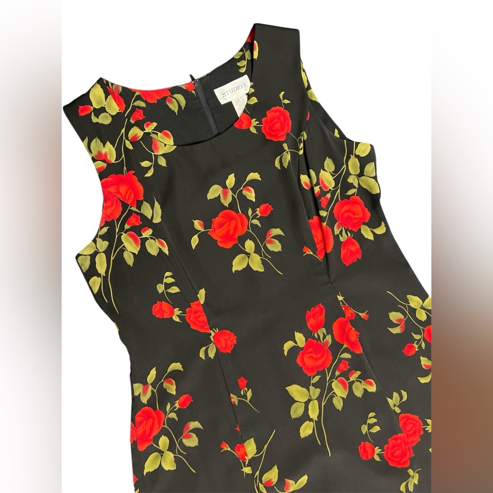 Vintage semi formal dress red roses 🌹 by Studio I ladies size 14